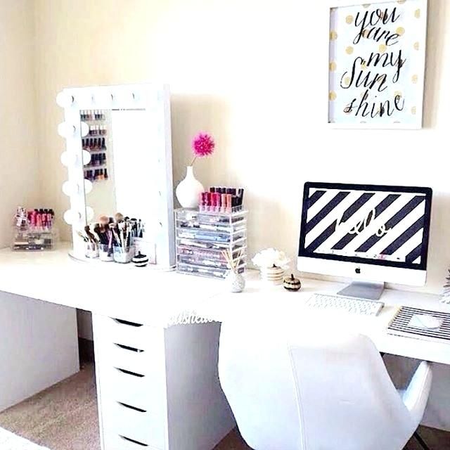 vanity desk